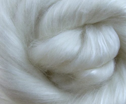 Affogato Witte Cashmere met moerbij zijde top