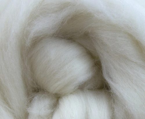18.5 Micron Merino met witte Cashmere top