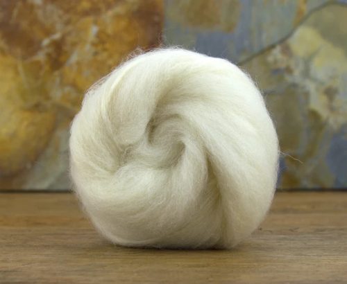 Witte shetland met tussah zijde